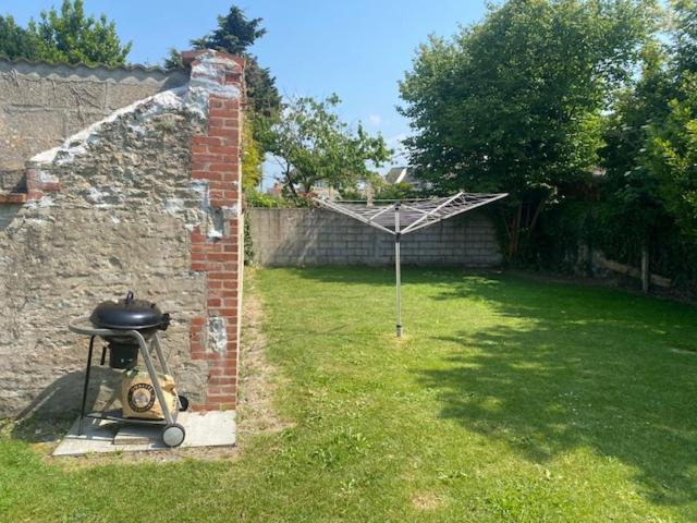 Maison Cosy En Plein Coeur De Ouistreham Bagian luar foto